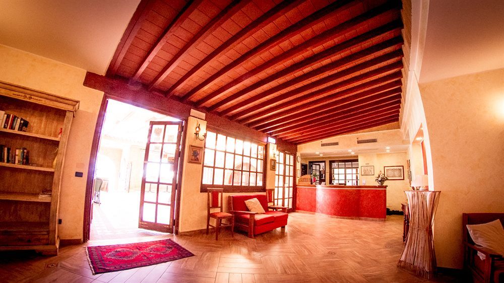 Hotel Riviera Маринелла Экстерьер фото